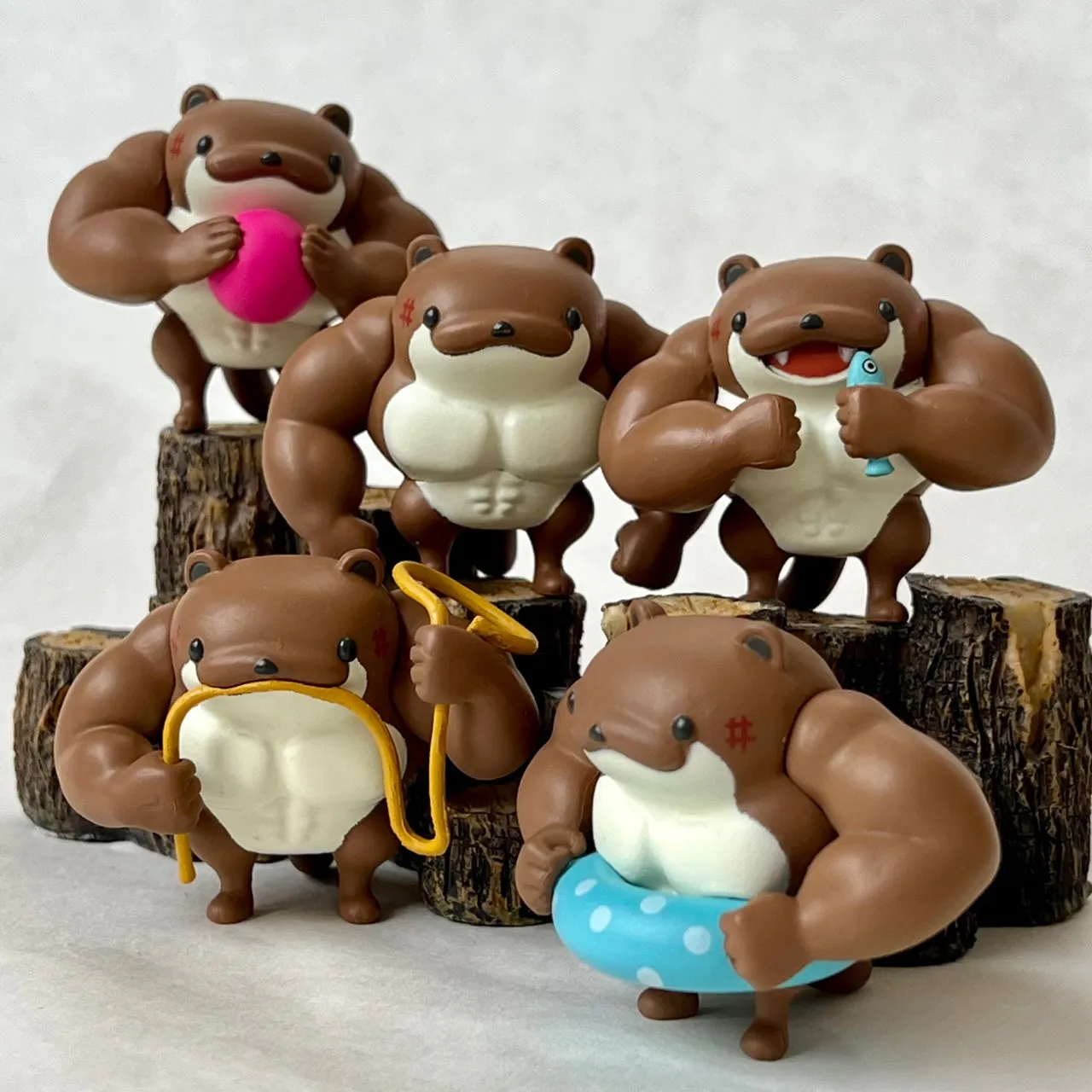 70215 Tough Otter Figurine Capsule-5