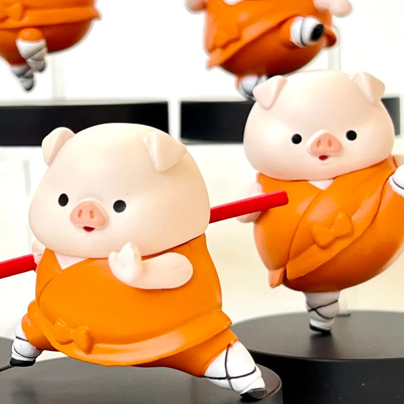 70239 Kung Fu Pig Figurine Capsule-5