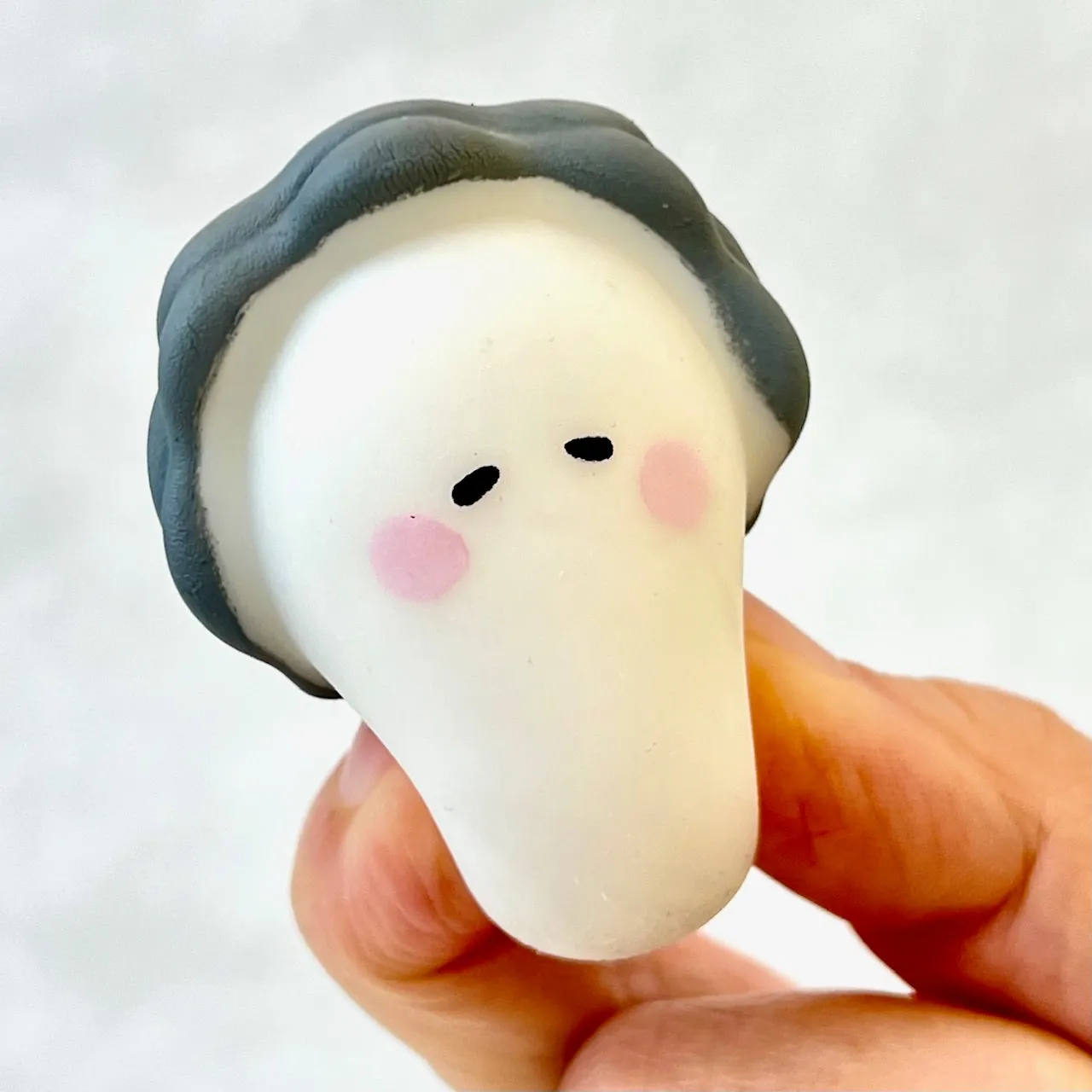 70287 Soft Oyster Figurines Capsule-4