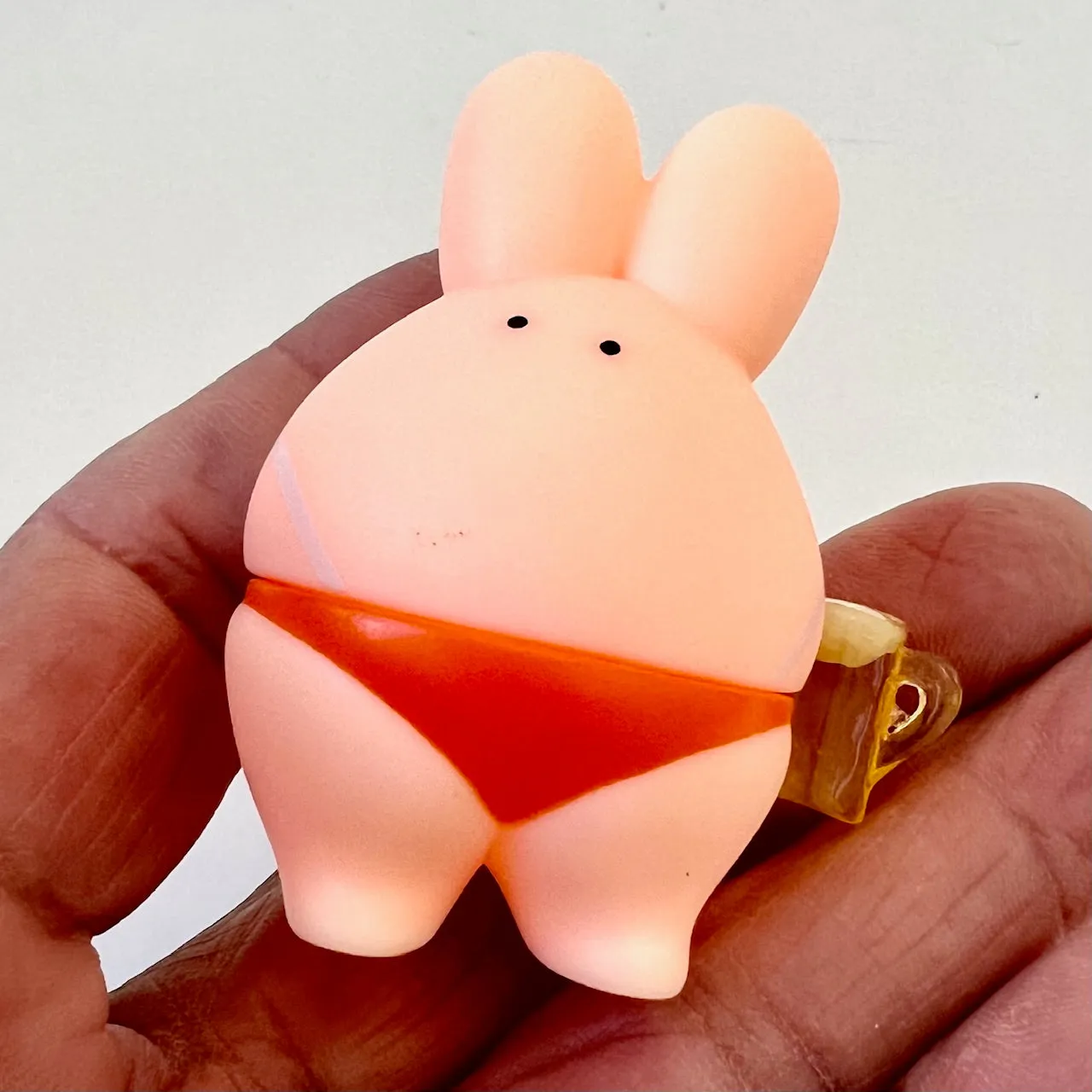 70290 Sumo Rabbit Figurine Capsule-5