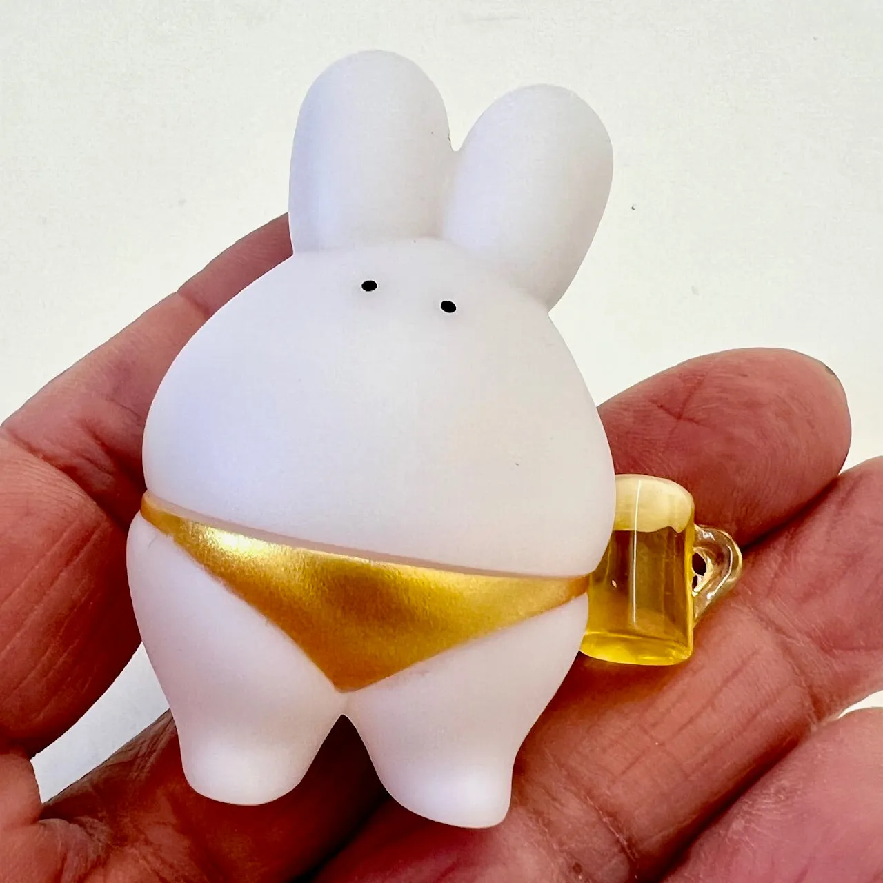 70290 Sumo Rabbit Figurine Capsule-5