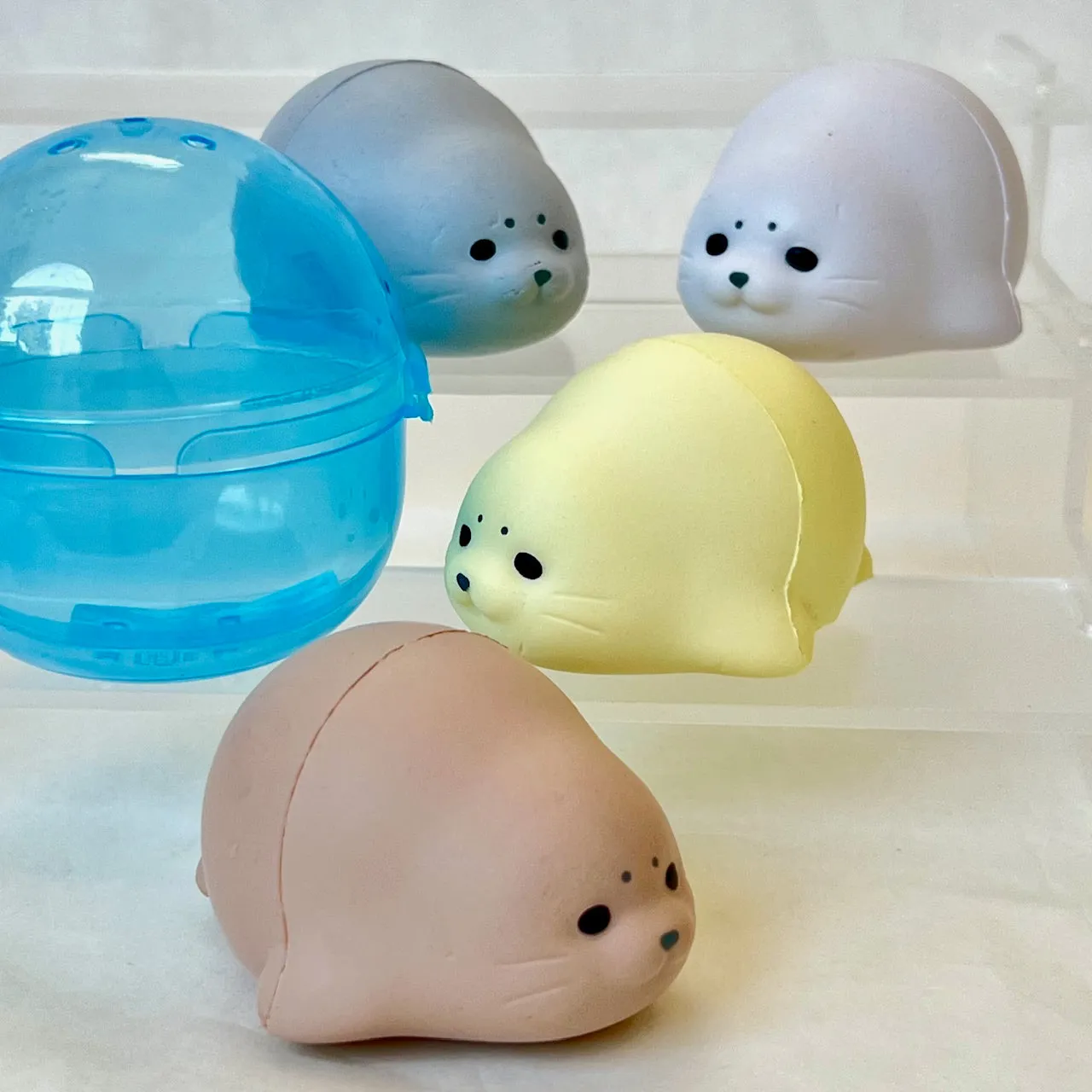 70311 Soft Squeeze Seal Capsule-4