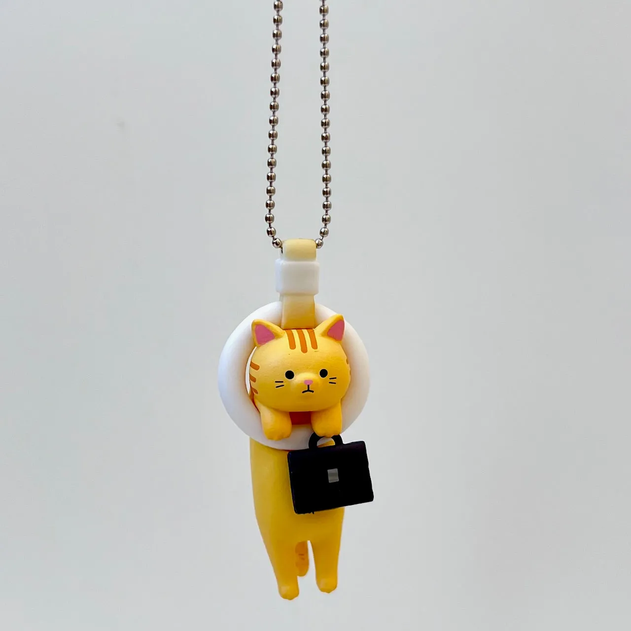 70335 Commuter Cats Figurine Capsule-6