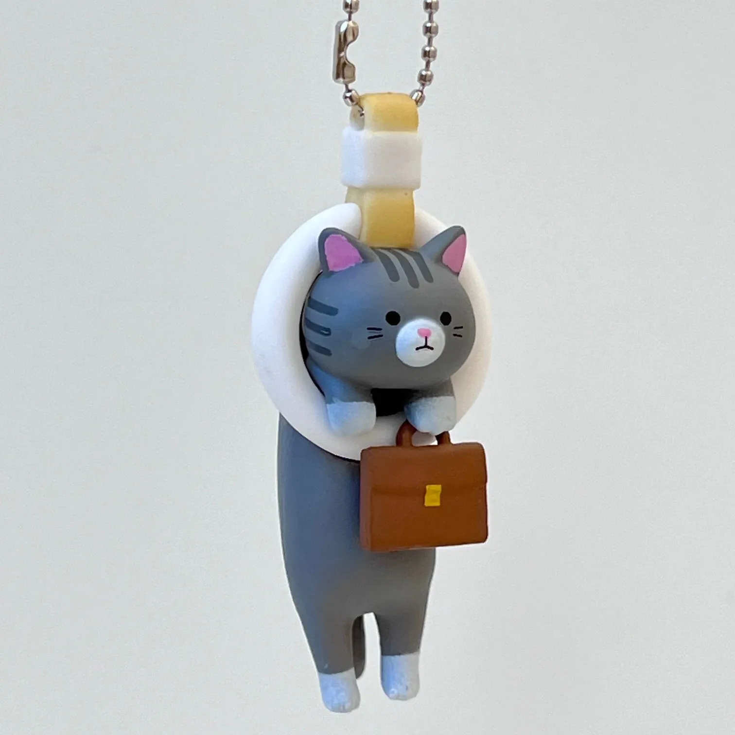 70335 Commuter Cats Figurine Capsule-6