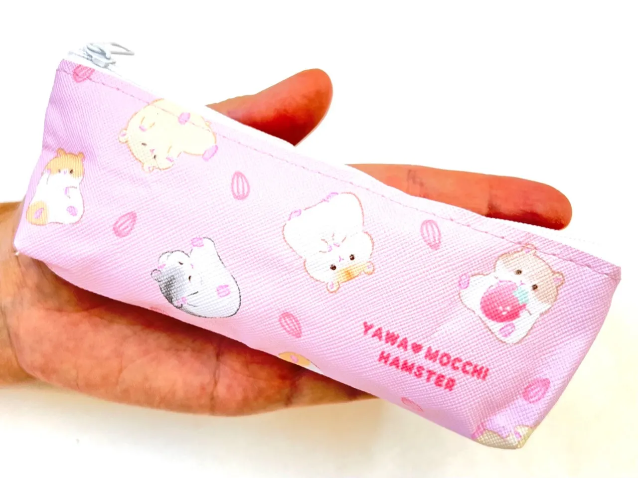 70960 Hamster Zipper Case Capsule-5