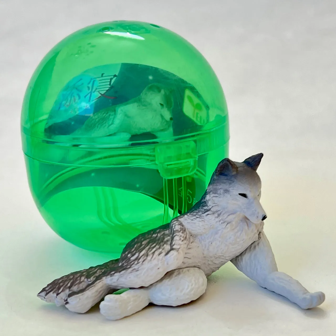 70999 Relax Animal Holder Figurine Capsule-5