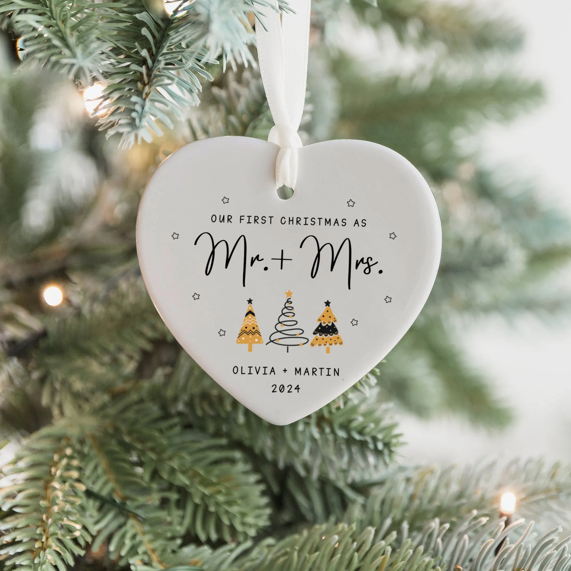 Custom Engaged Ornament, Ornament Engagement Gift For Newly Engaged Couple CY06-04