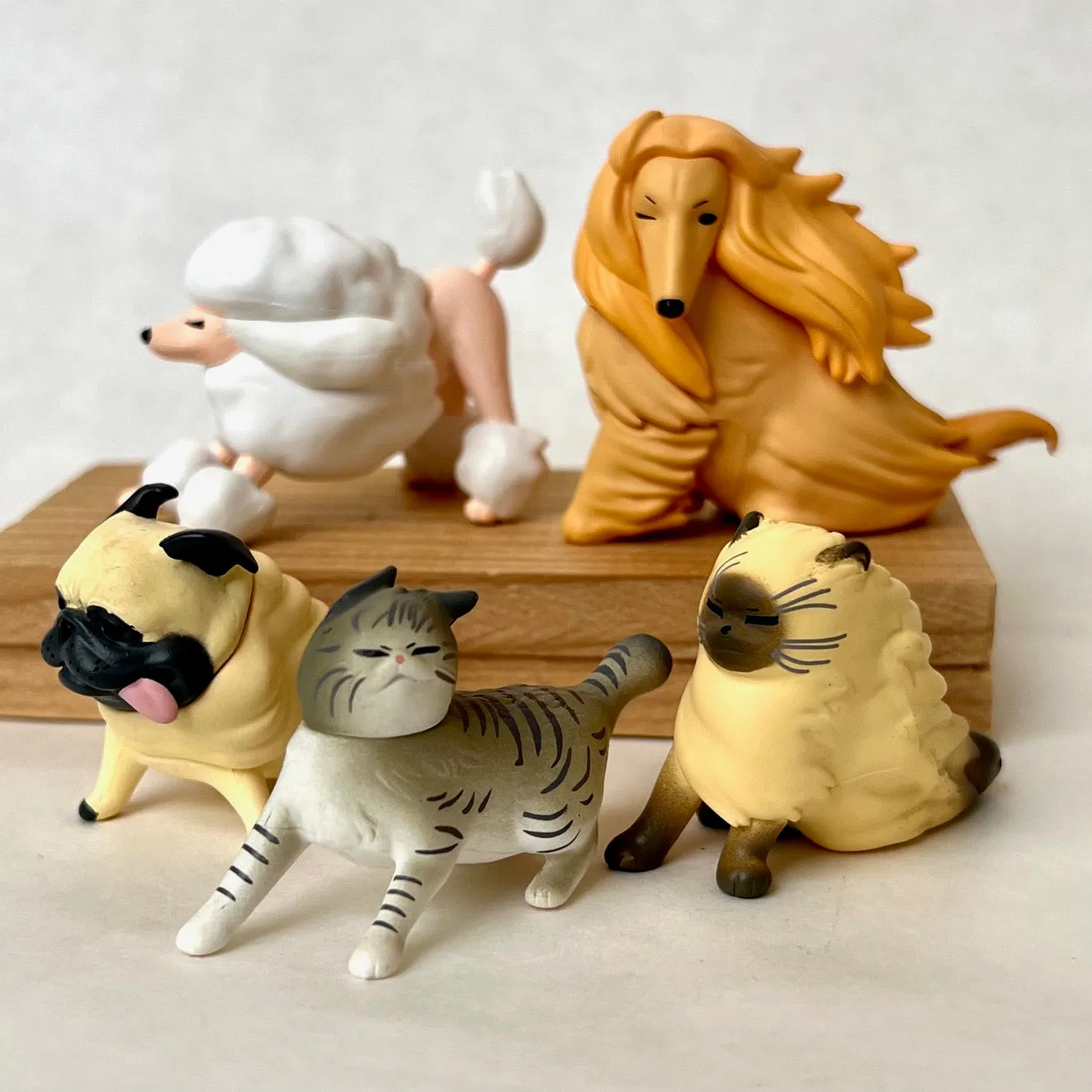 X 70209 Pets in the Wind Vol.2 Figurine Capsule-DISCONTINUED