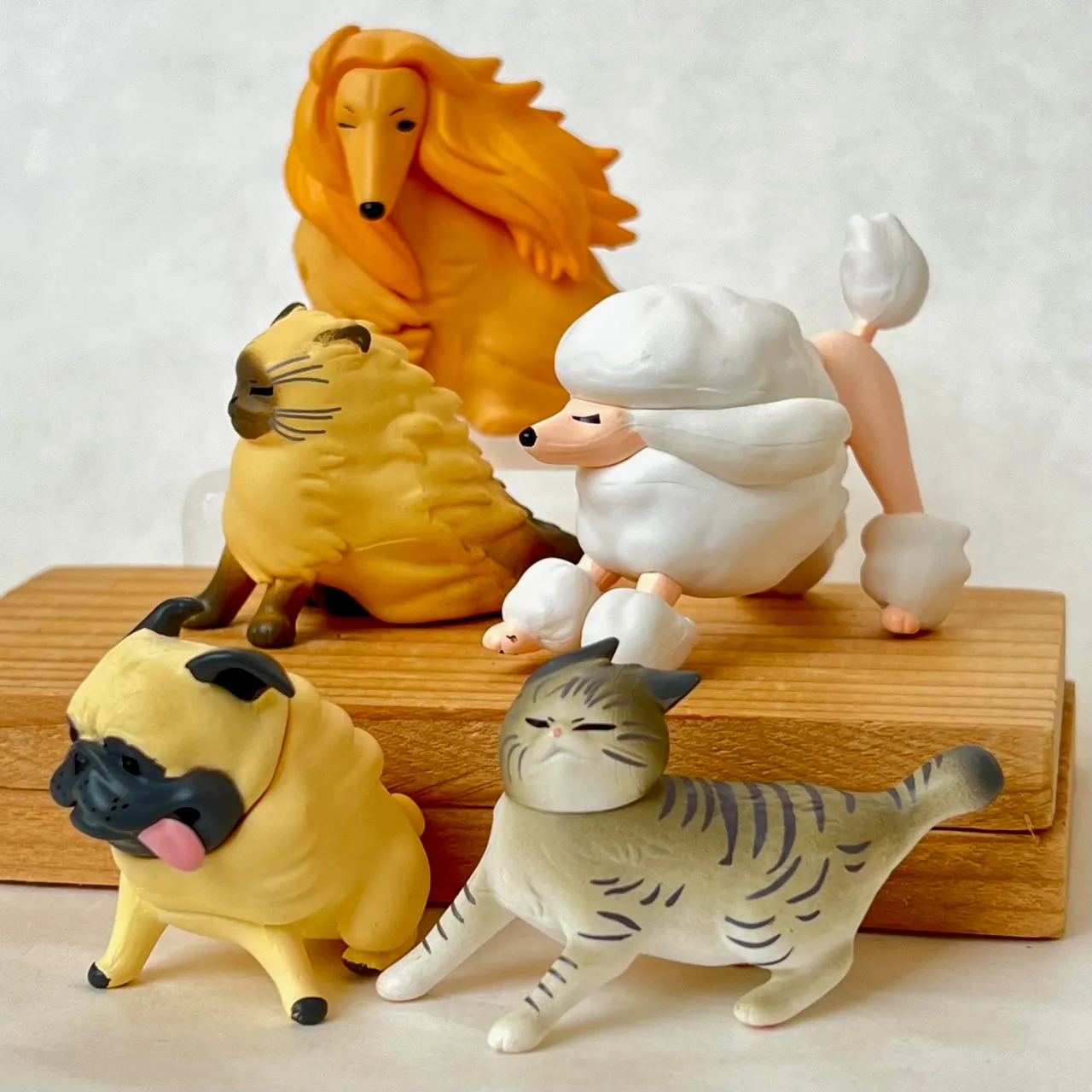 X 70209 Pets in the Wind Vol.2 Figurine Capsule-DISCONTINUED