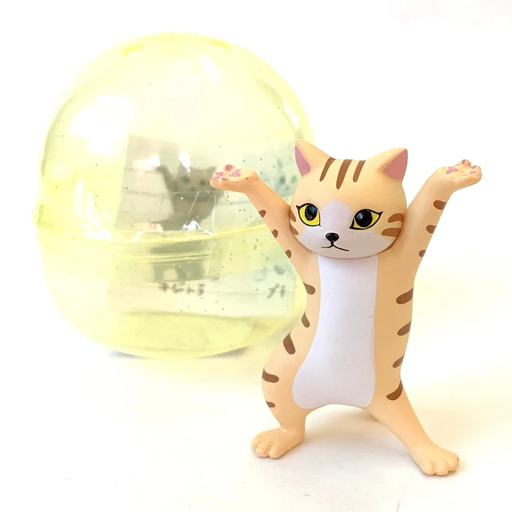 X 70906 Cat Pen Holder Vol. 2 Capsule-DISCONTINUED