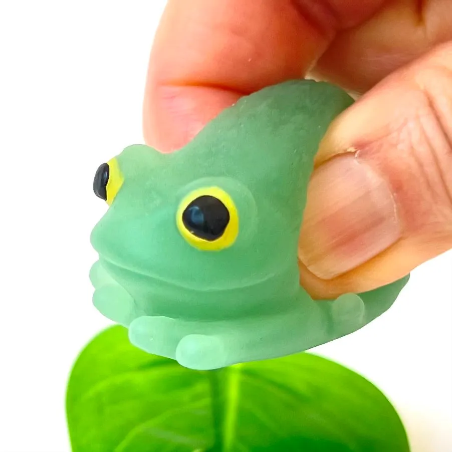 X 70955 Frog  Color Changing Gummy Figurine Capsule-DISCONTINUED