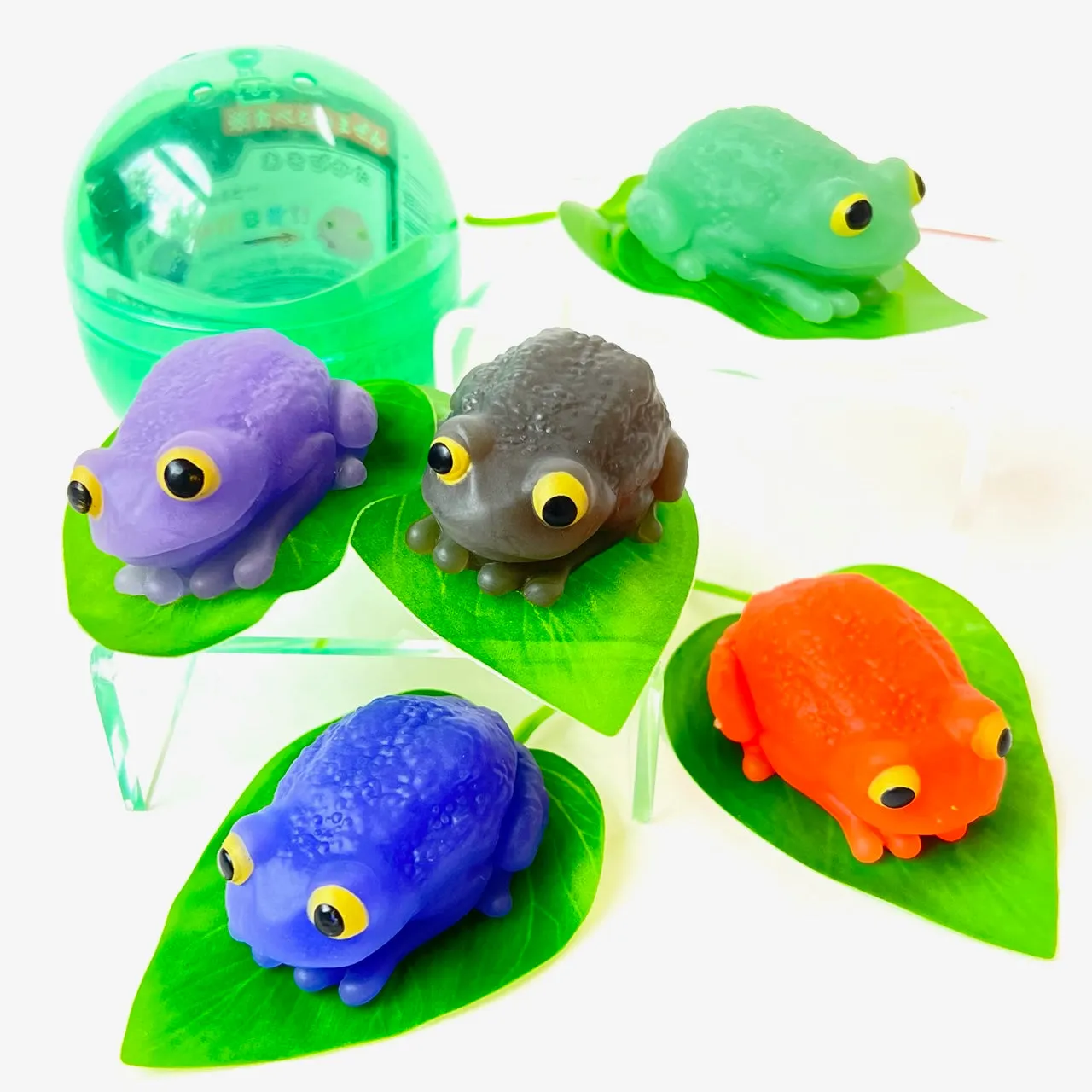 X 70955 Frog  Color Changing Gummy Figurine Capsule-DISCONTINUED