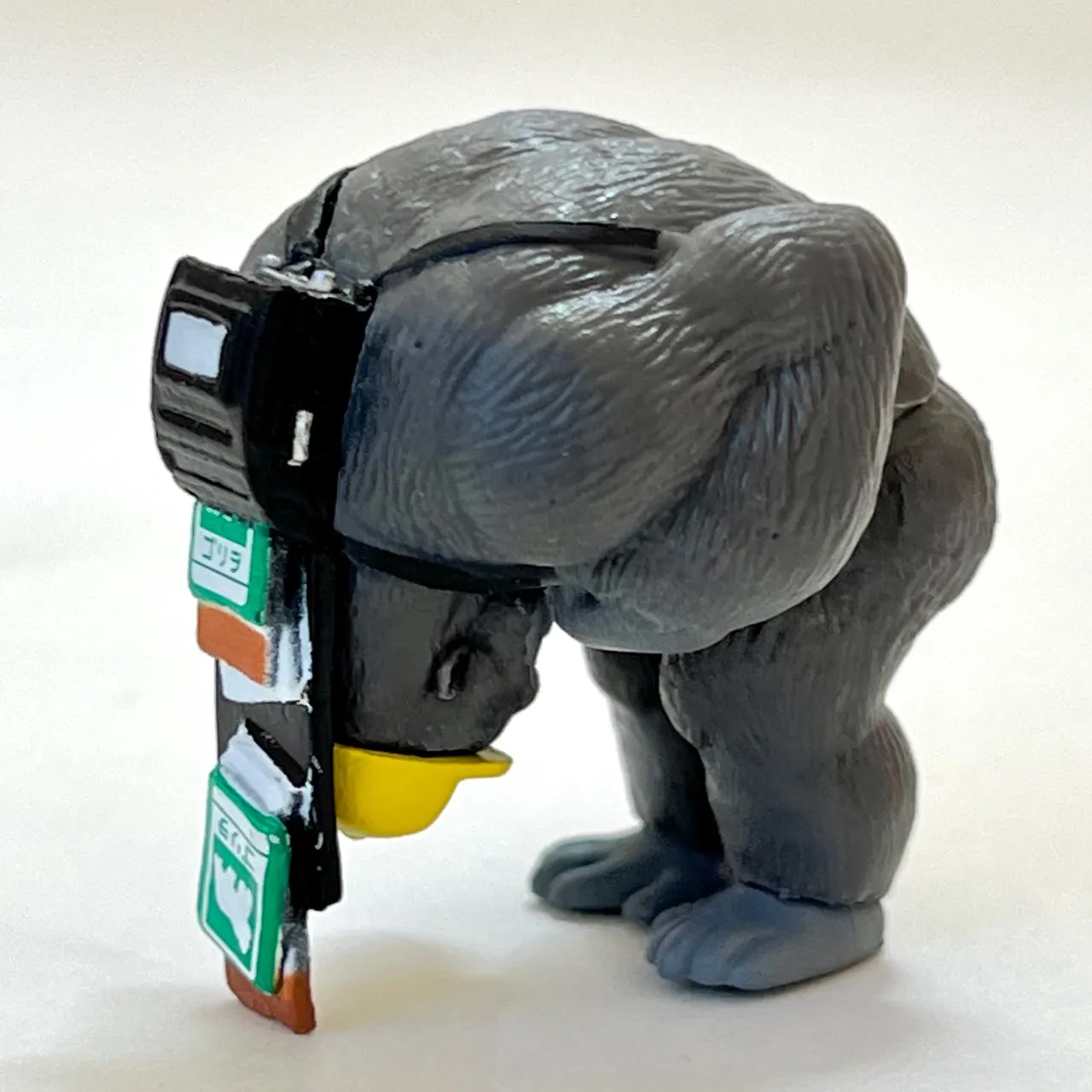 X 70989 Gorilla Students Figurine Capsule-DISCONTINUED